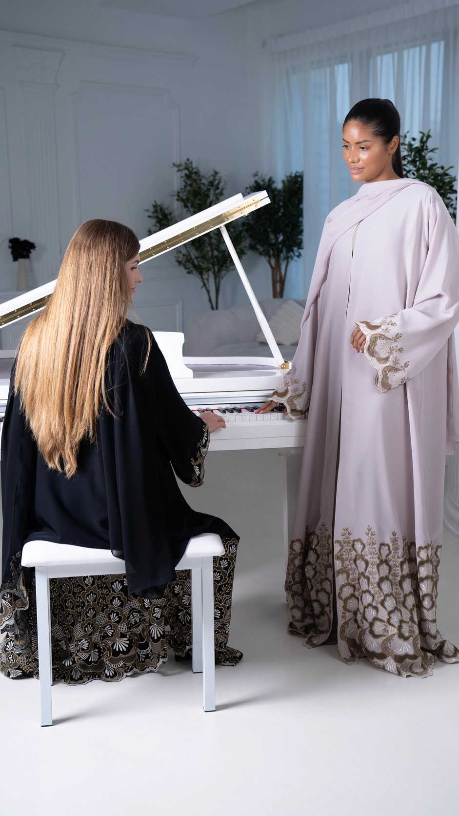 Elegant Computer Embroidered Nida Abaya