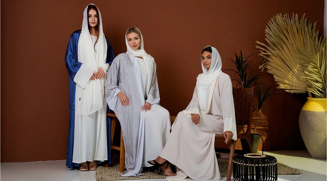 How to Choose the Perfect Abaya: A Complete Guide to buying abayas online