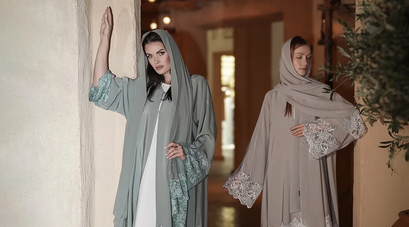 كيفية غسل وتجفيف العباية المطرزة