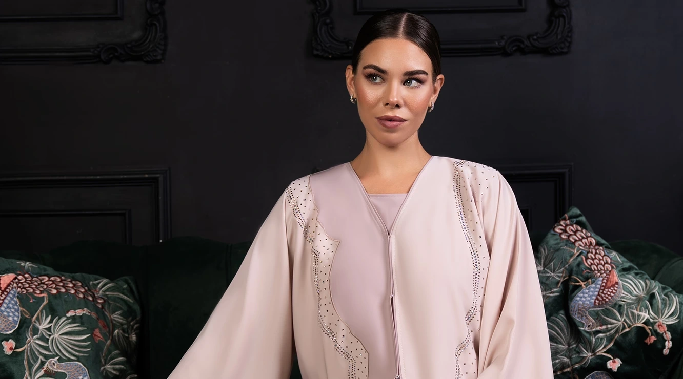 The Ultimate Guide to Choosing a Luxury Abaya