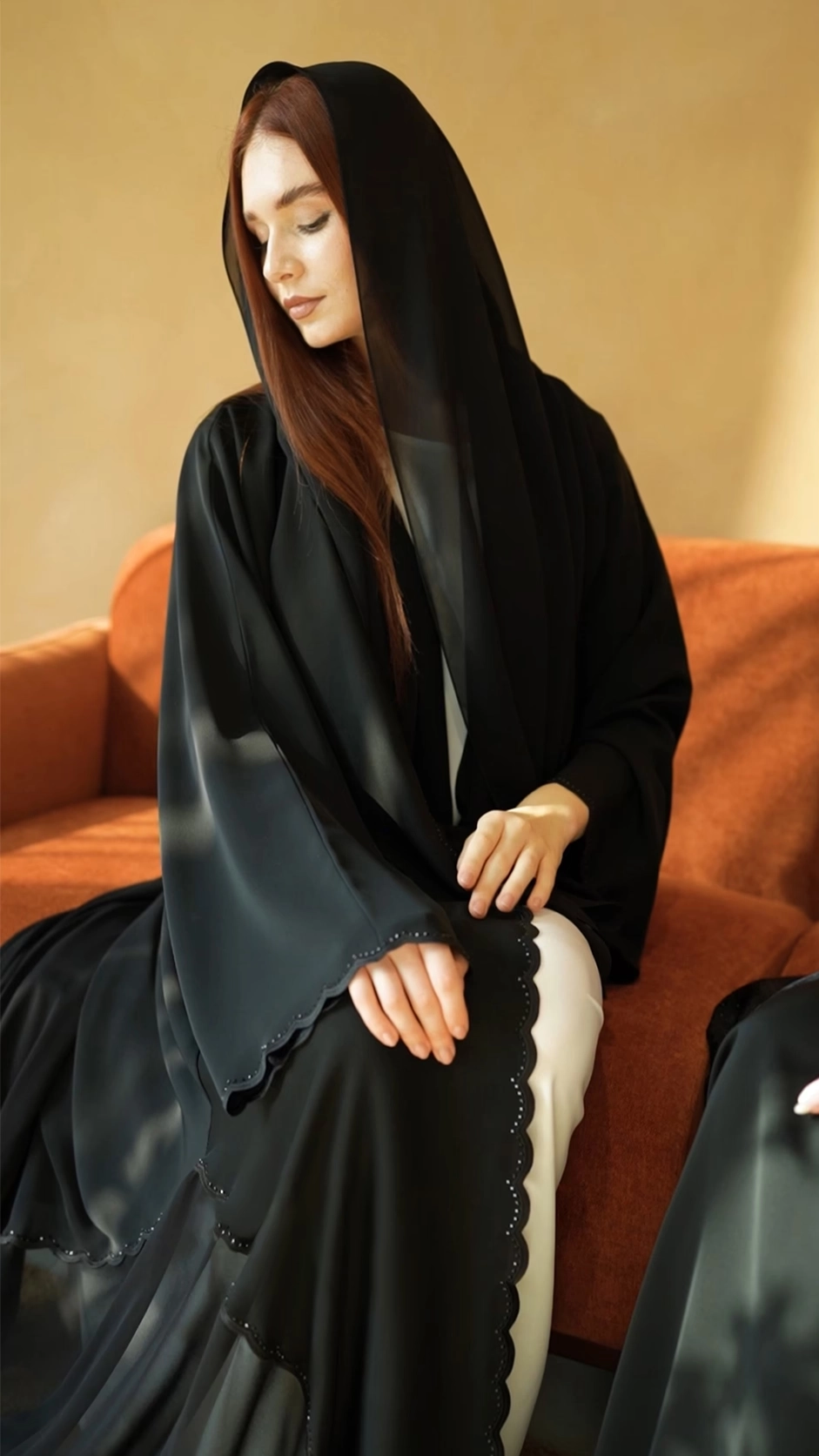 Black Embroidered Farasha Abaya with Stones