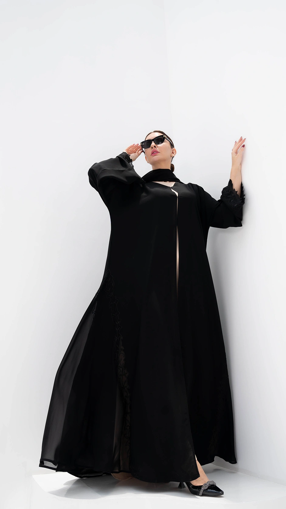 Embroidered Nida Open Abaya