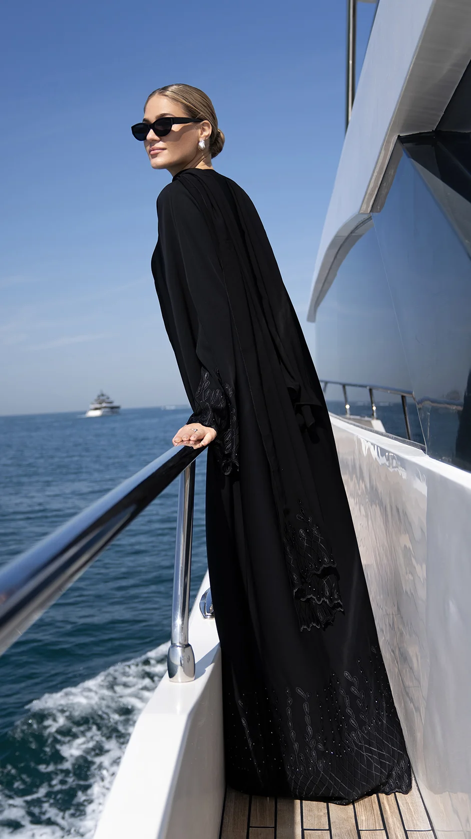 Floral Embroidered Nida Abaya