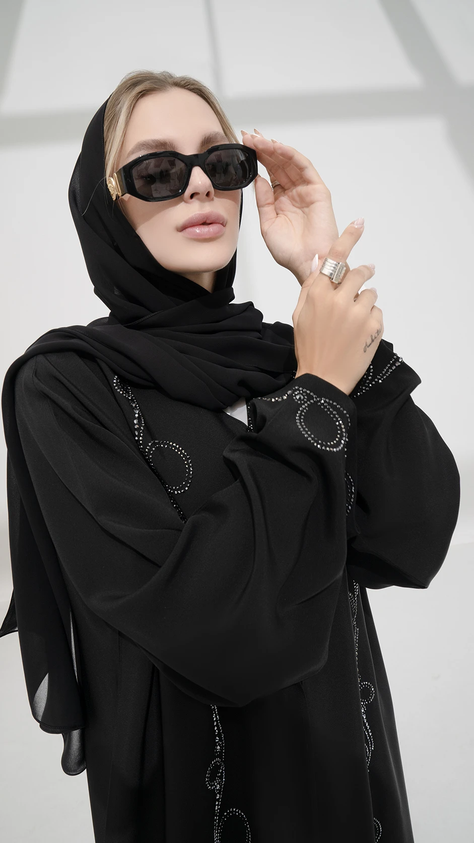 Luxury Black Stone Abaya