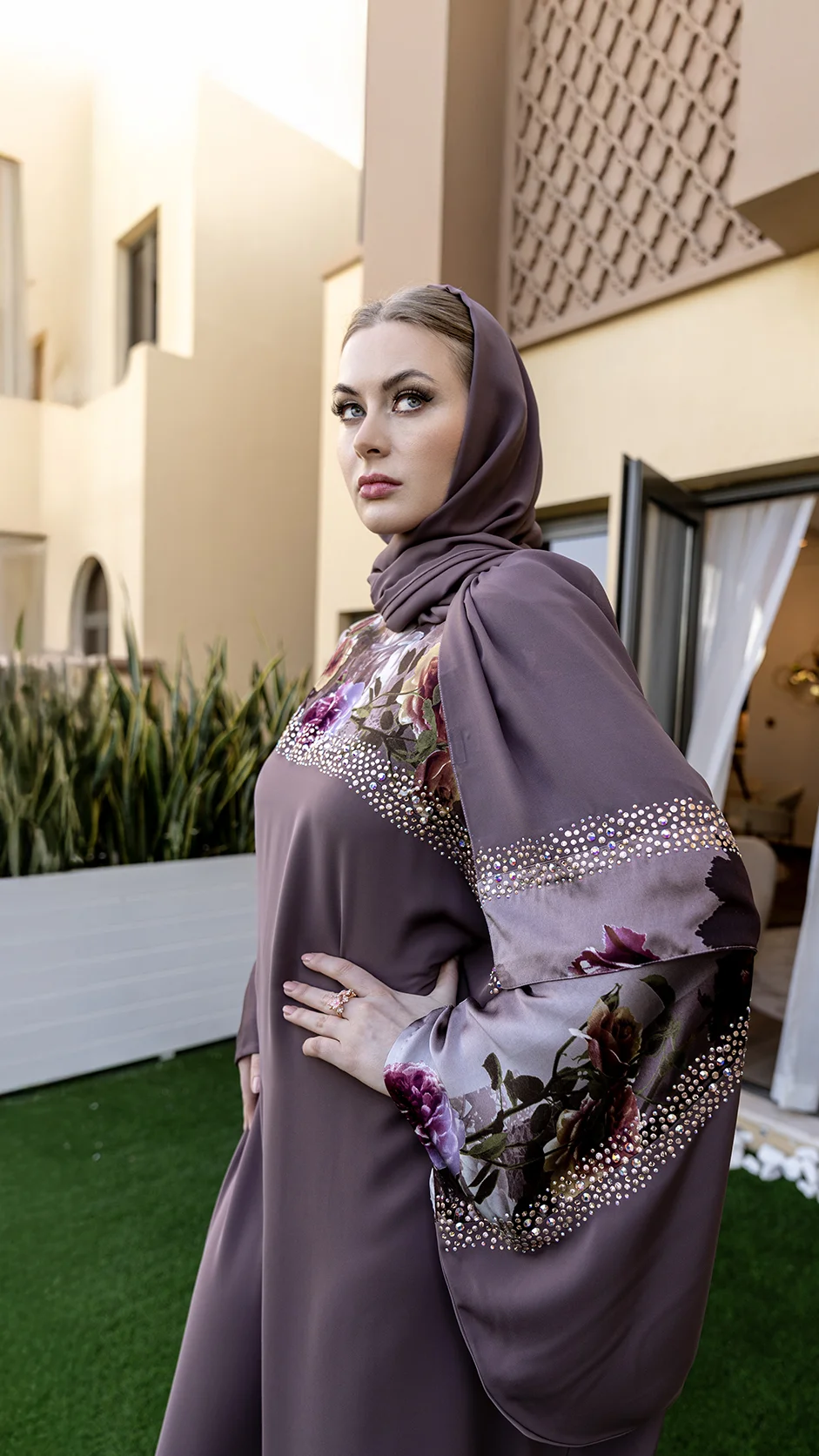 Luxury Closed Butterfly Abaya with Stones