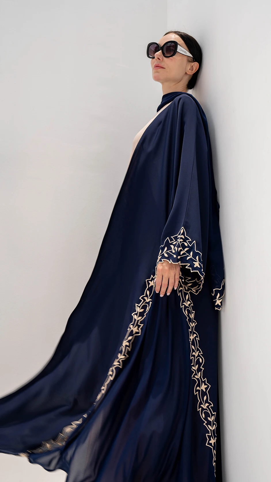 Embroidered Nida Open Abaya