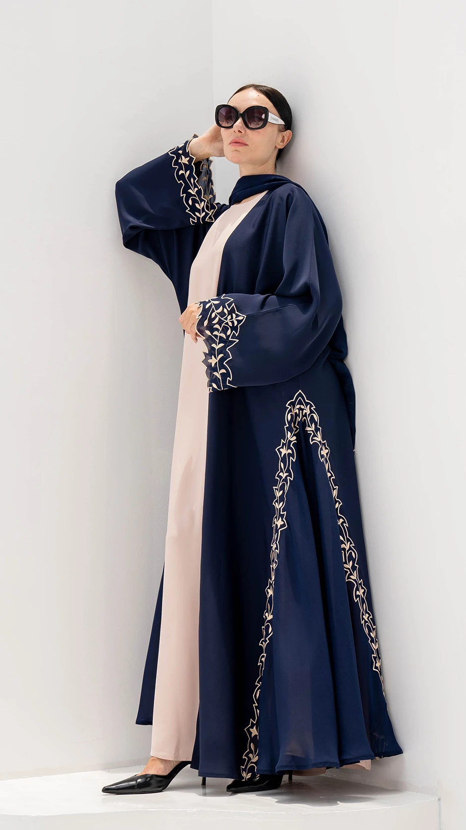 Embroidered Nida Open Abaya