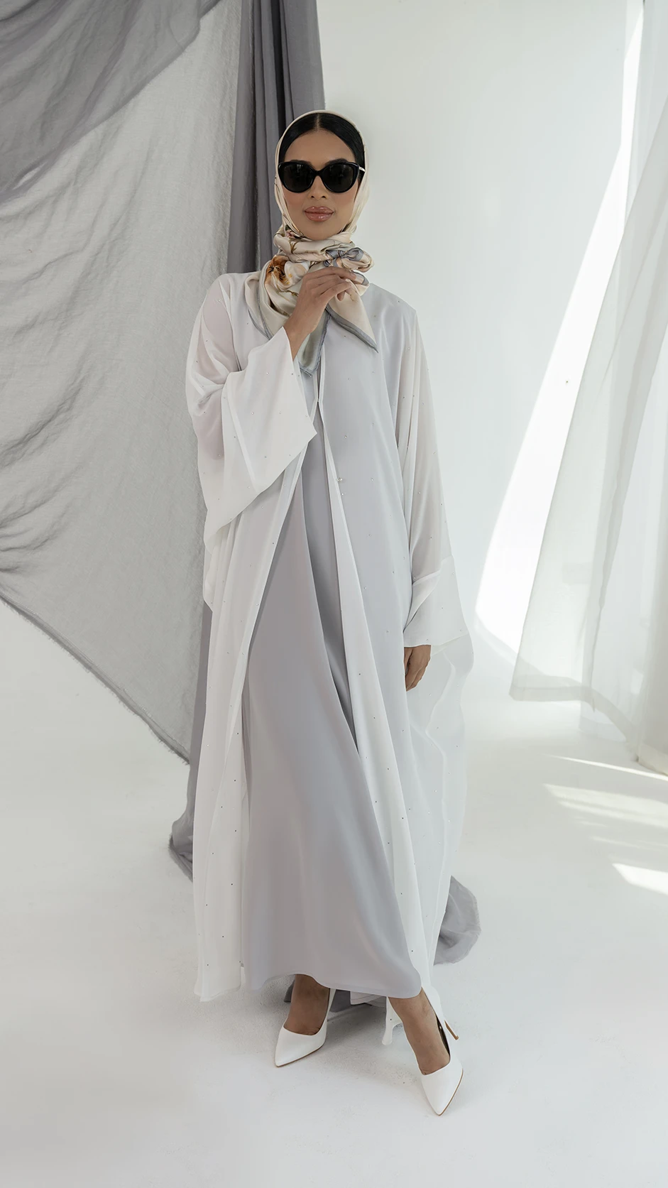 Butterfly Open Abaya with Scattered Stones