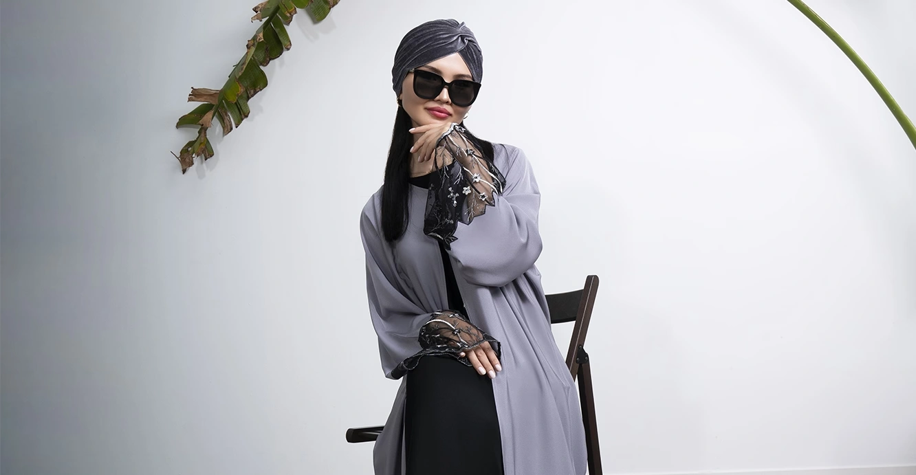 hijab style for embroidered abaya