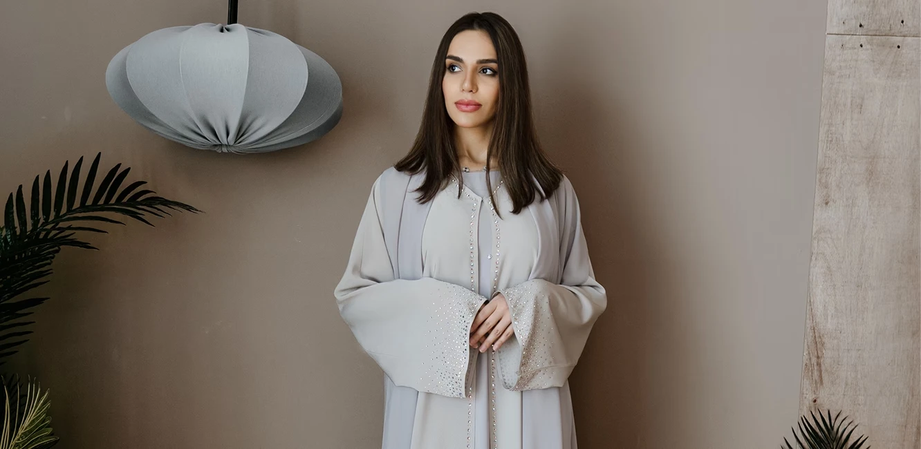 How to style a stone abaya