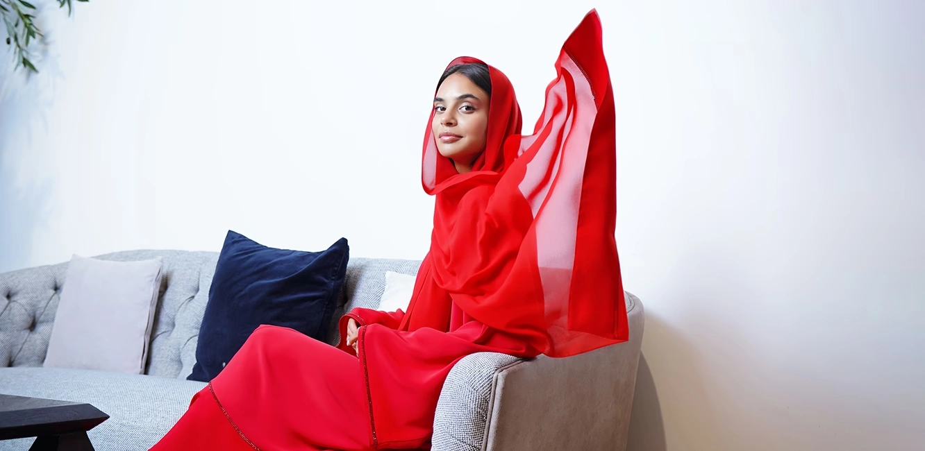 an open abaya in red color