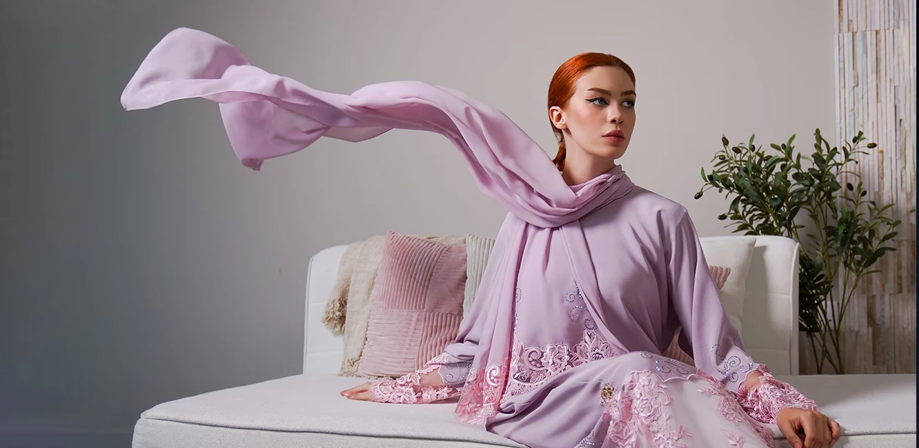 an abaya made from crepe fabric