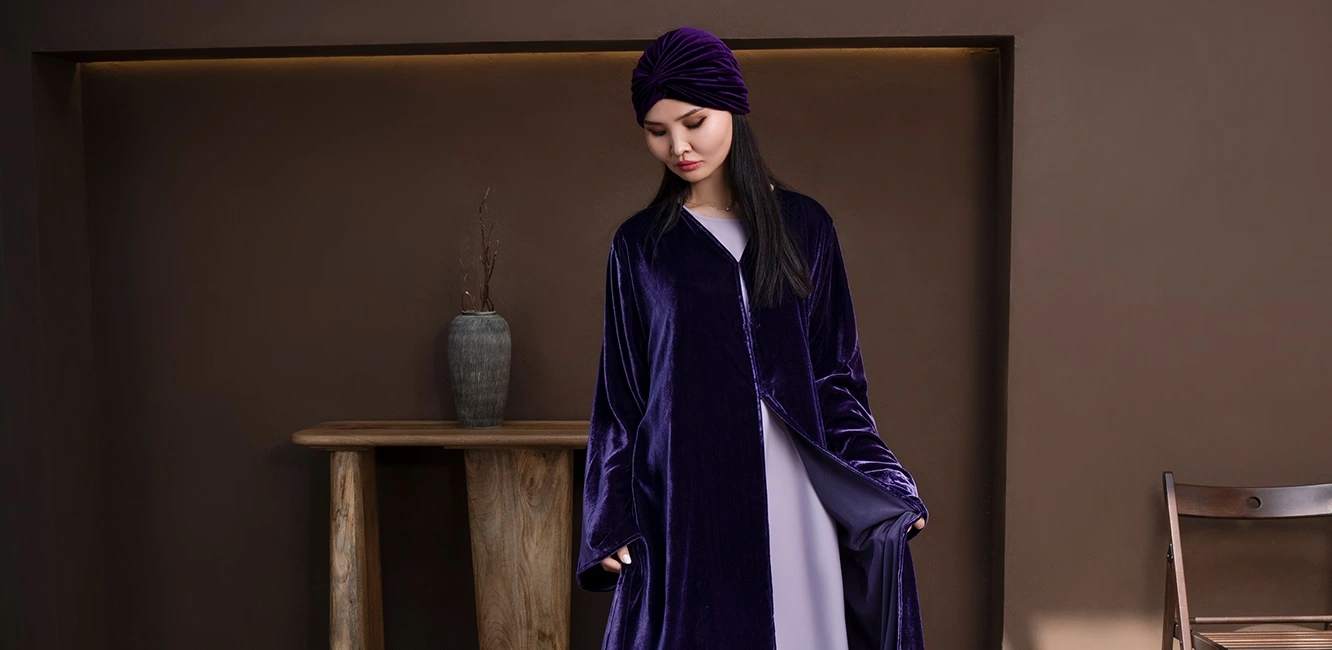 an abaya made from velvet fabric