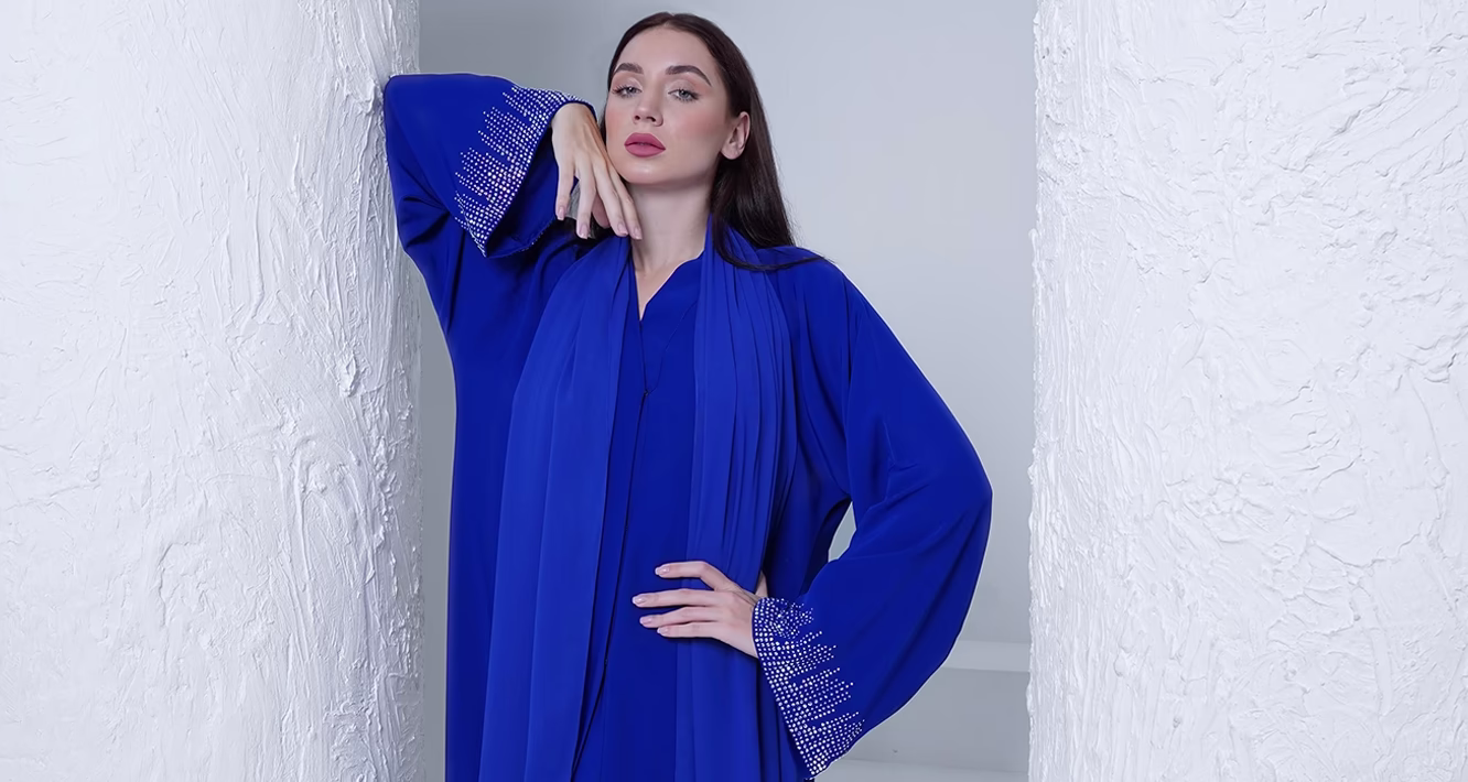 abaya with vibrant color